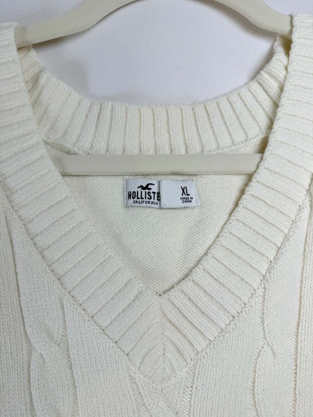 Preppy Collegiate Hollister White Cable Knit V-Neck Sweater Vest Size XL